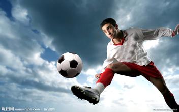 梦见踢足球-起名网