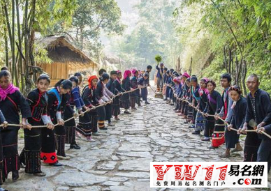 佤族的传统节日,佤族的风俗惯