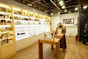 化妆店起名方法大全