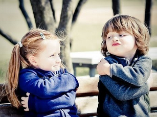 群名字搞笑逗比点的-起名网