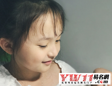 带水的女孩名字-起名网