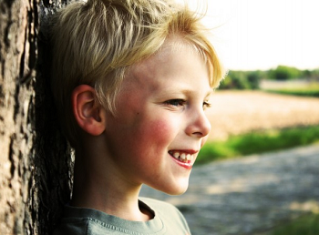 何姓男宝宝起名-起名网