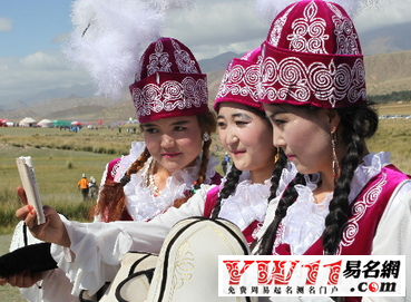 柯尔克孜族的传统节日,柯尔克孜族的风俗惯